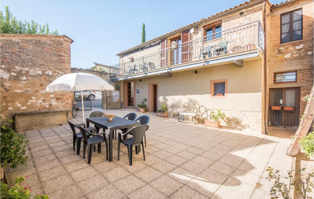 Gorgeous Home In Montalcino With Kitchen Экстерьер фото