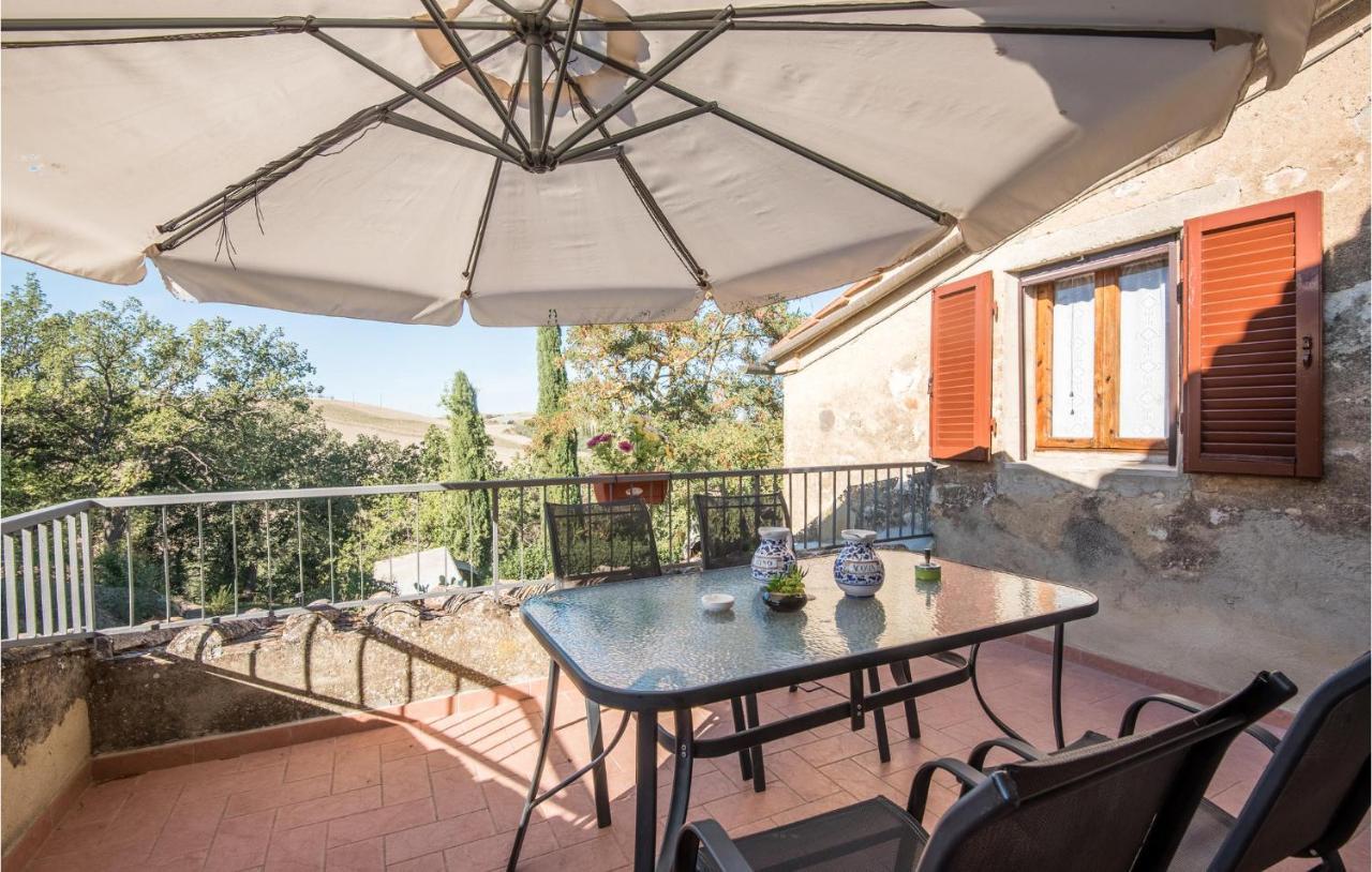 Gorgeous Home In Montalcino With Kitchen Экстерьер фото